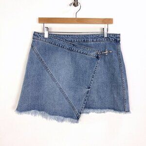 Blank NYC Size 29 M Womens Fringe Hem Wrap Mini Denim Skirt in Light Blue